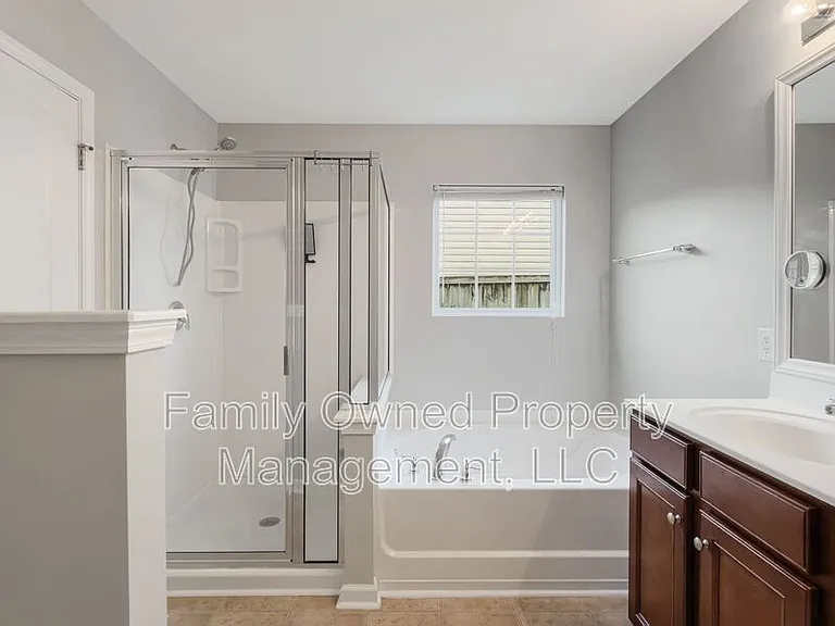 266 Mayfield Dr — Photo 24
