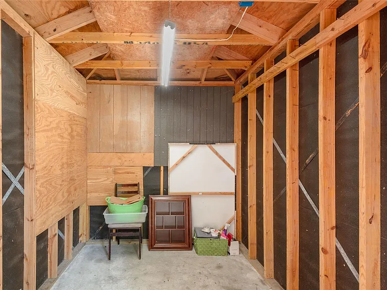 2232 Azalea Cir — Photo 27