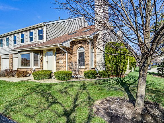 3rd image of 9242 Wherry Ln