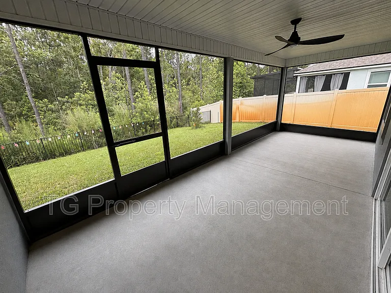 248 Zancara St — Photo 36