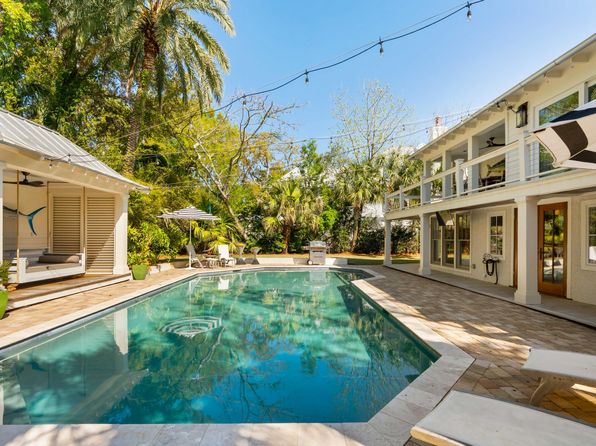 1316 Thompson Ave, Sullivans Island, SC 29482