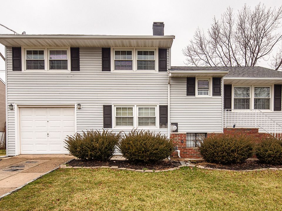 Front Exterior.