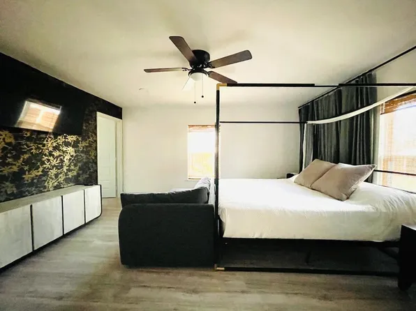 (undisclosed Address), Dallas, TX 75224