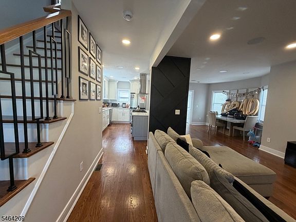 3rd image of 139 Weaver Ave