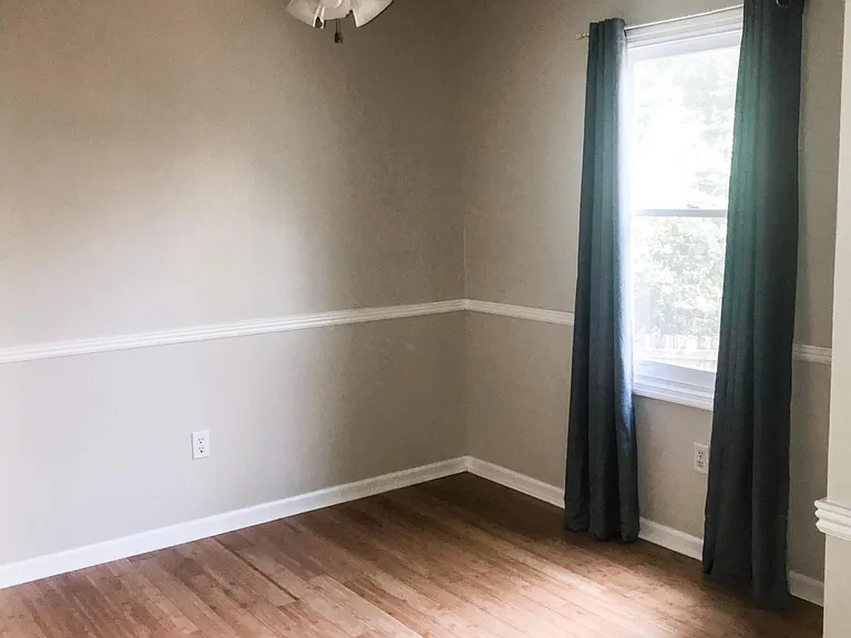 Second bedroom on main floor has a walk-in closet.