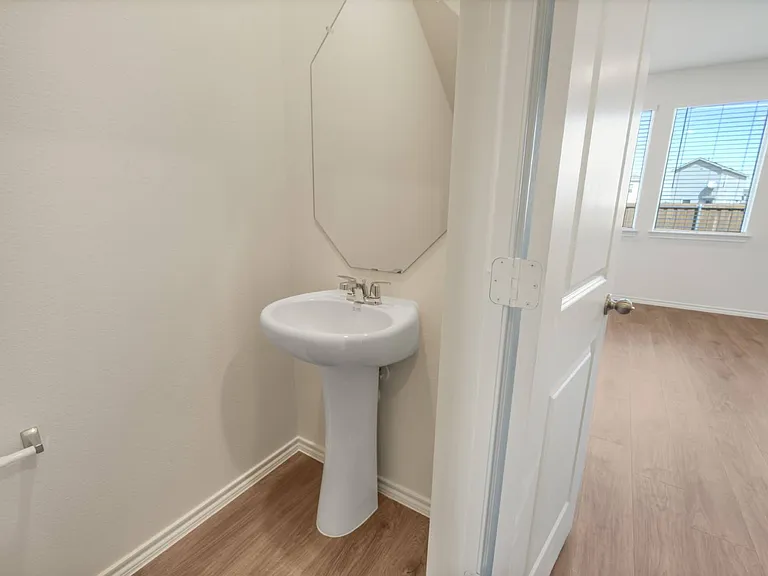 318 Tall Cedar Way — Photo 14