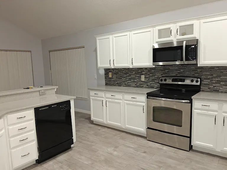 1815 White Heron Bay Cir — Photo 9