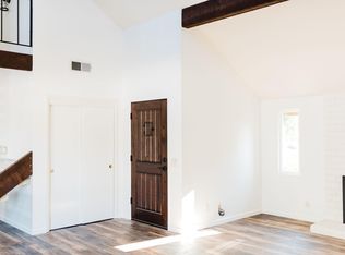 911 Ranch View Ln, Solvang, CA 93463