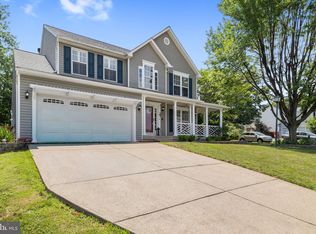 2 Stoneridge Ct, Stafford, VA 22554