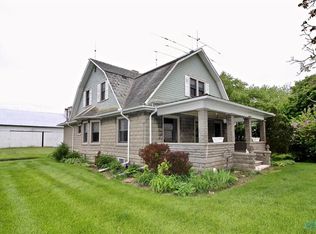 5341 Strail Rd, Perrysburg, OH 43551