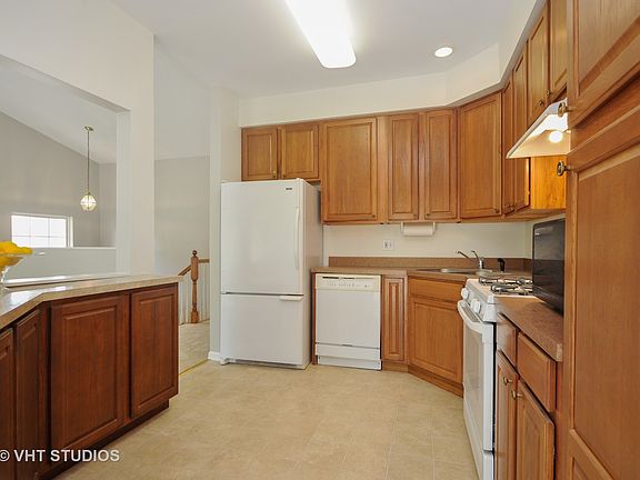 4th image of 1093 Chadwick Dr