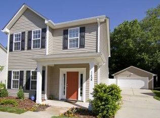 11438 Heritage Green Dr, Cornelius, NC 28031