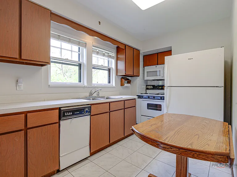1499 Glencoe Ave — Photo 11