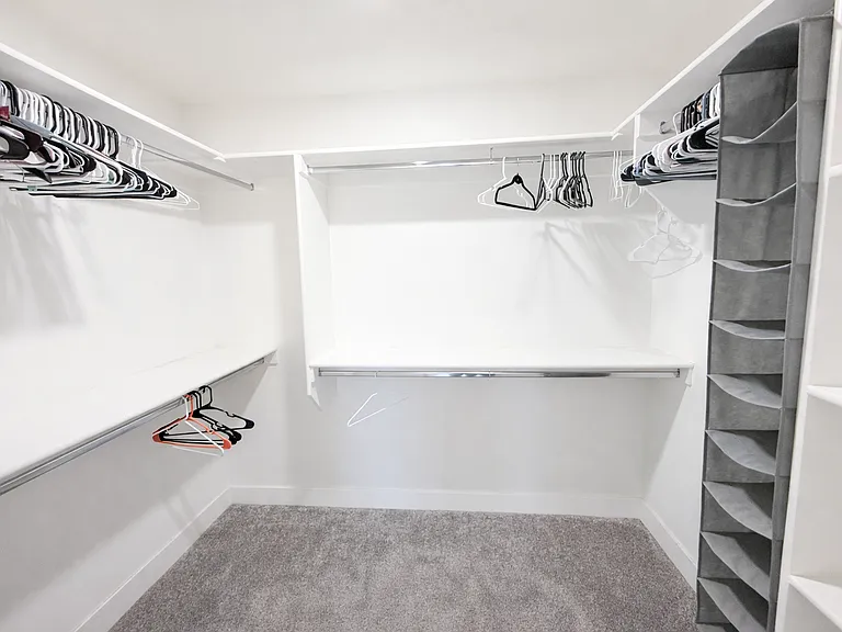 543 S Stewart Creek Cv — Photo 18