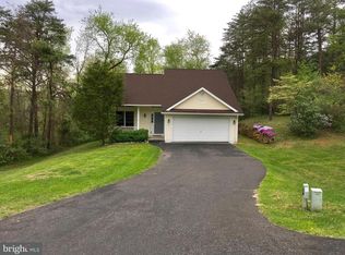 117 Comanche Hill Dr, Hedgesville, WV 25427