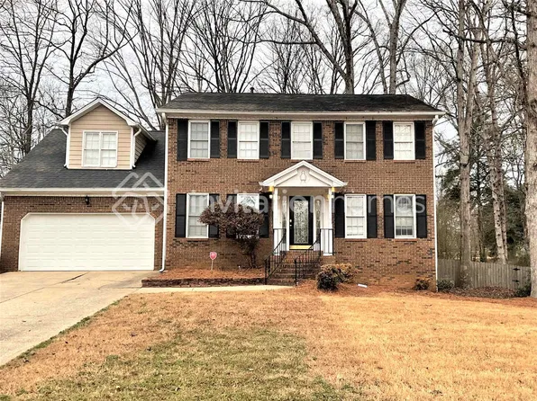 1815 Meadowchase Ct, Snellville, GA 30078