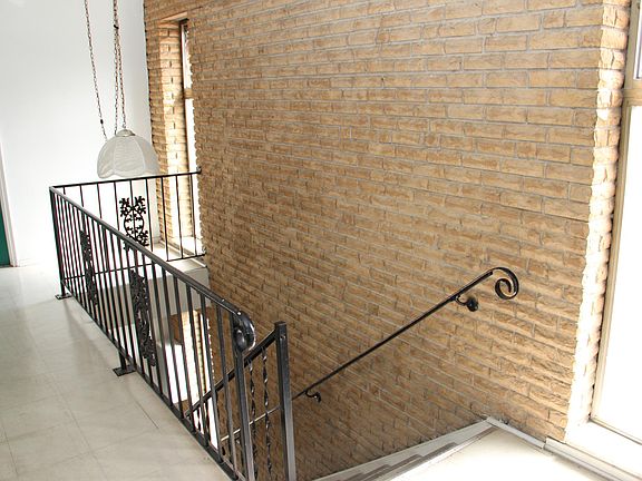 5th image of 2703 Coy St APT 6