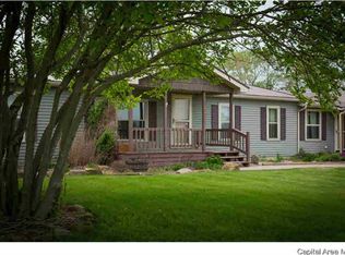 6780 N Hammack Rd, Ipava, IL 61441