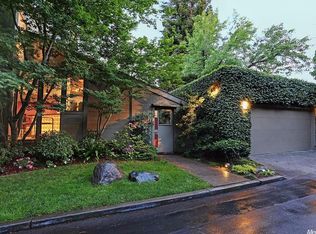 10 Park Sierra Ln, Sacramento, CA 95864