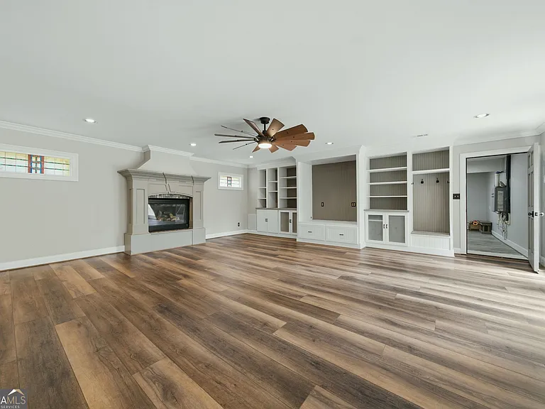 250 Aspen Way — Photo 15