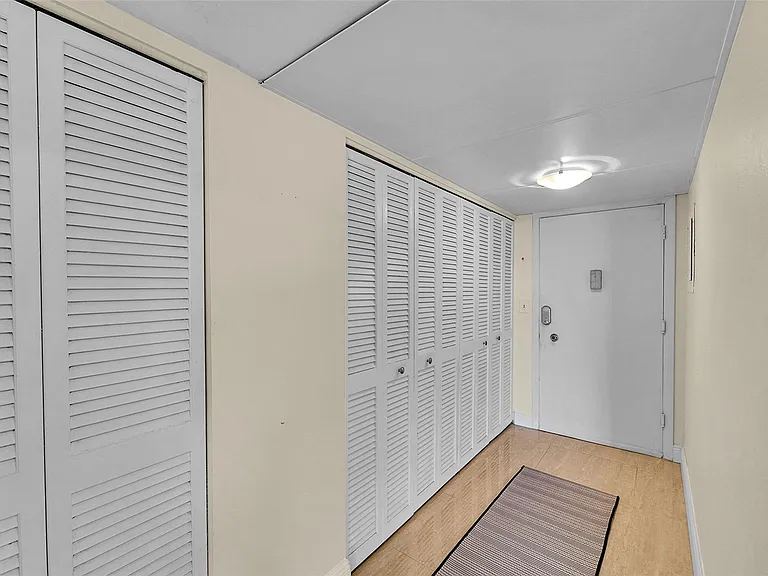 1401 S Ocean Dr #502 — Photo 11