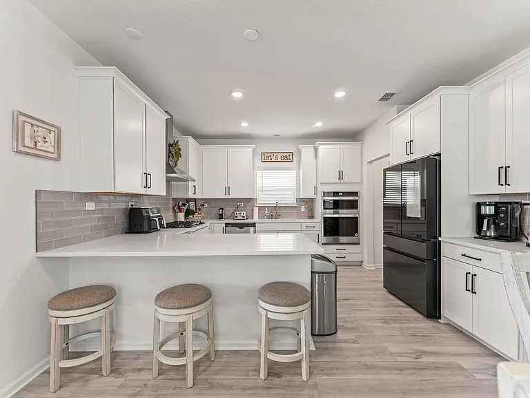 535 Silver Landing Dr — Photo 9