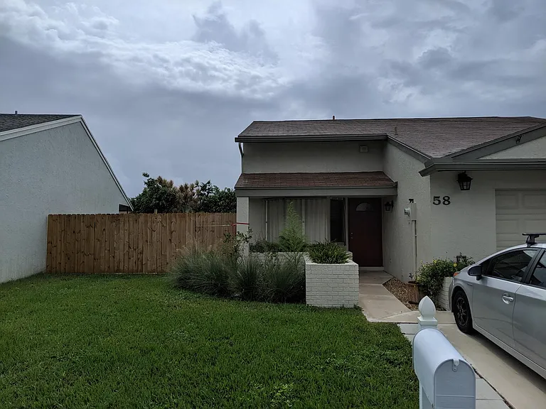 58 Paxford Ln — Photo 1