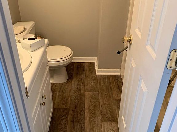 Ground floor half bath