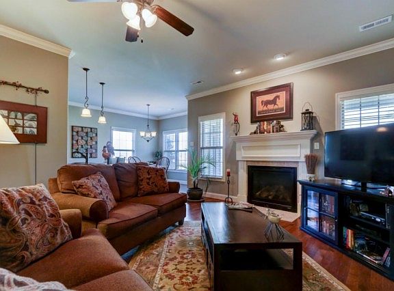 4th image of 7318 Liberty Station Ln