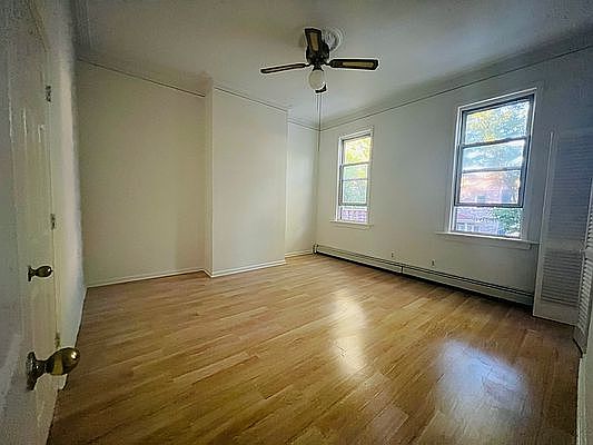 4th image of 30-86 41st St #2