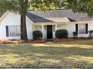 3104 Autumn Ridge Ct, Mobile, AL 36695