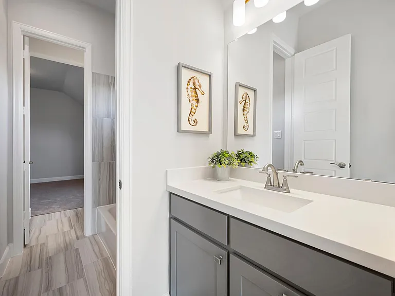552 Horsetail Way — Photo 32