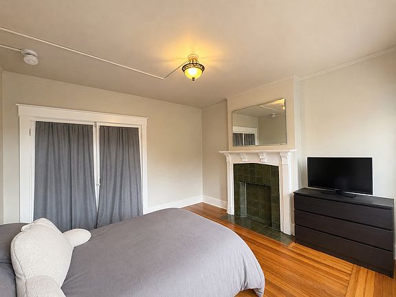 4th image of 265 W McMillan St APT 5