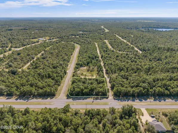 Chamberlain Dr, Chipley, FL 32428