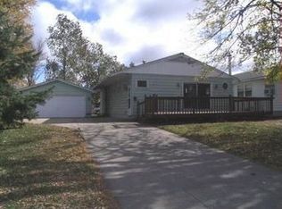 103 N 13th Ave, Marshalltown, IA 50158