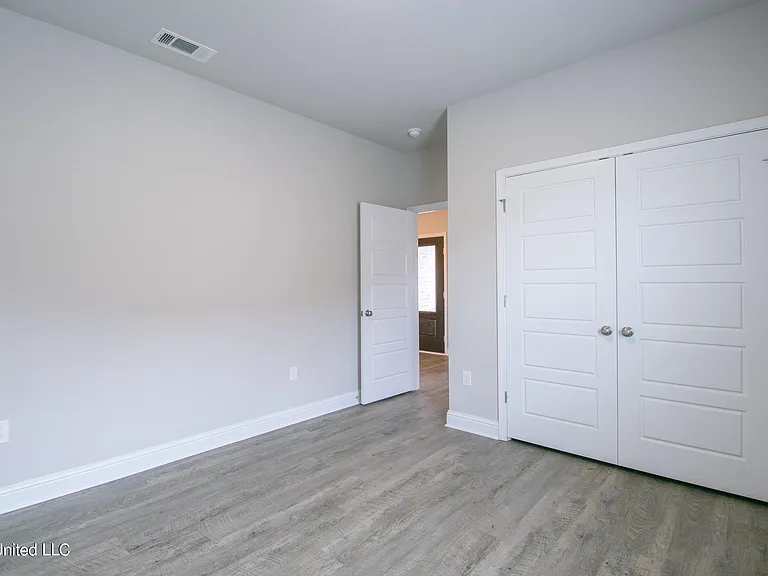 5209 Fairbury Way — Photo 15