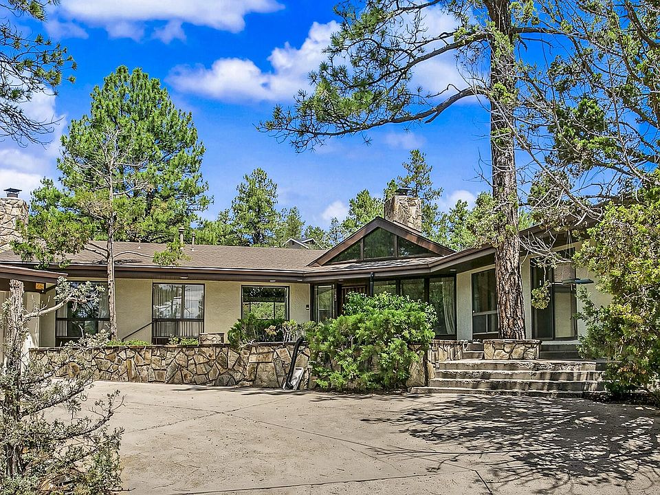 1st image of 1020 Evergreen Rd