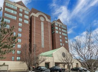 75 Ojibwa Cir #504, Buffalo, NY