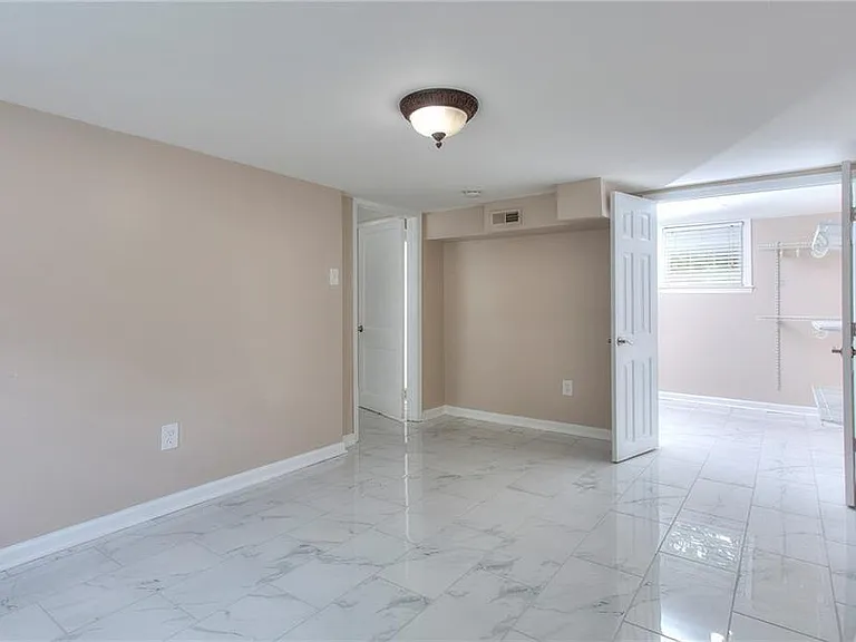 2067 Brockett Rd — Photo 12