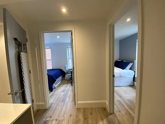 Rented by Townhouse Apartments | media 19