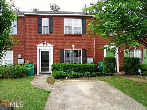 5825 Strathmoor Manor Cir Photo 1