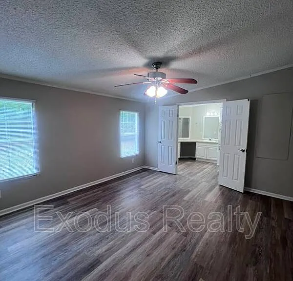 141 Cherry Berry Ln — Photo 35