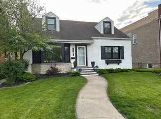 706 Ridge Ave, Evanston, IL 60202