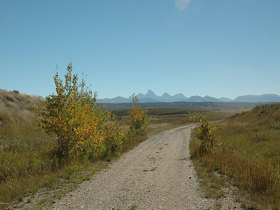 4th image of 14000 N North End Trl