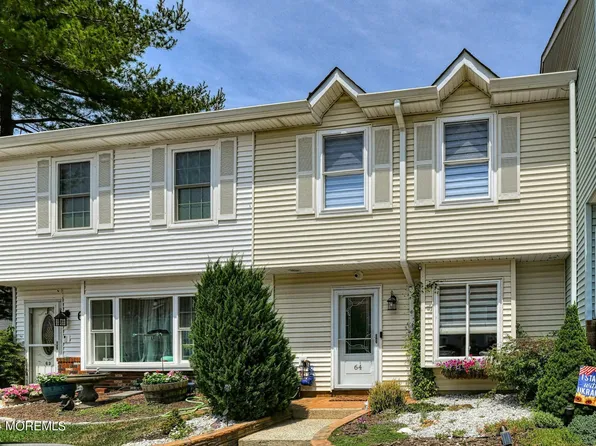 64 Renee Court, Jackson, NJ 08527