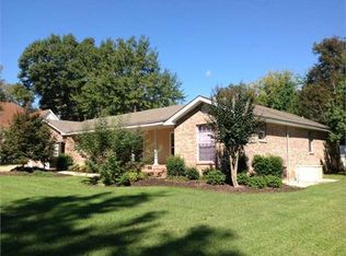 915 Louisiana Ave, Tylertown, MS 39667