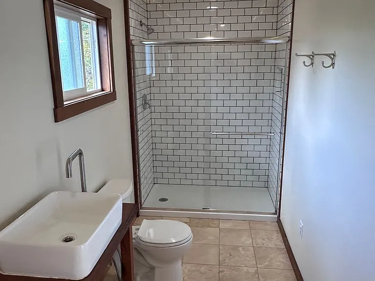 1776 Lime Ave — Photo 17