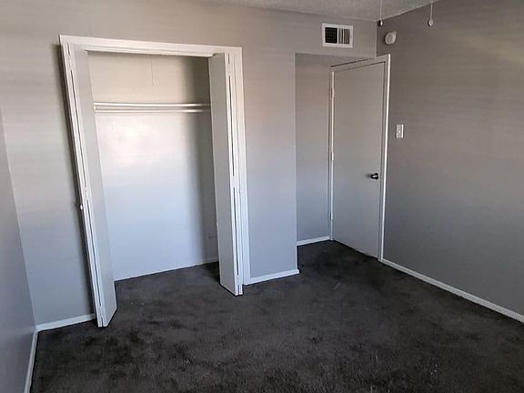 4th image of 5022 Cloyce Ct