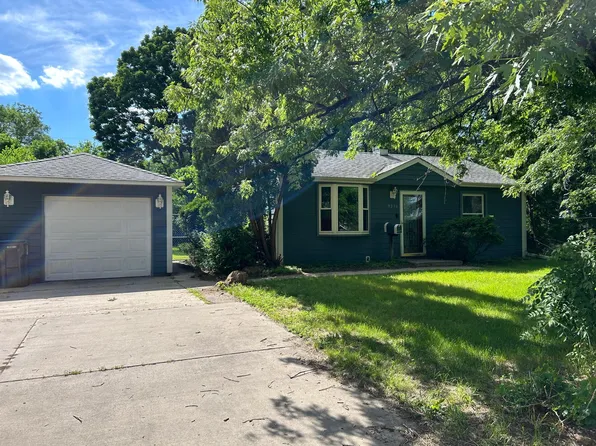 9230 Park Ave S, Bloomington, MN 55420