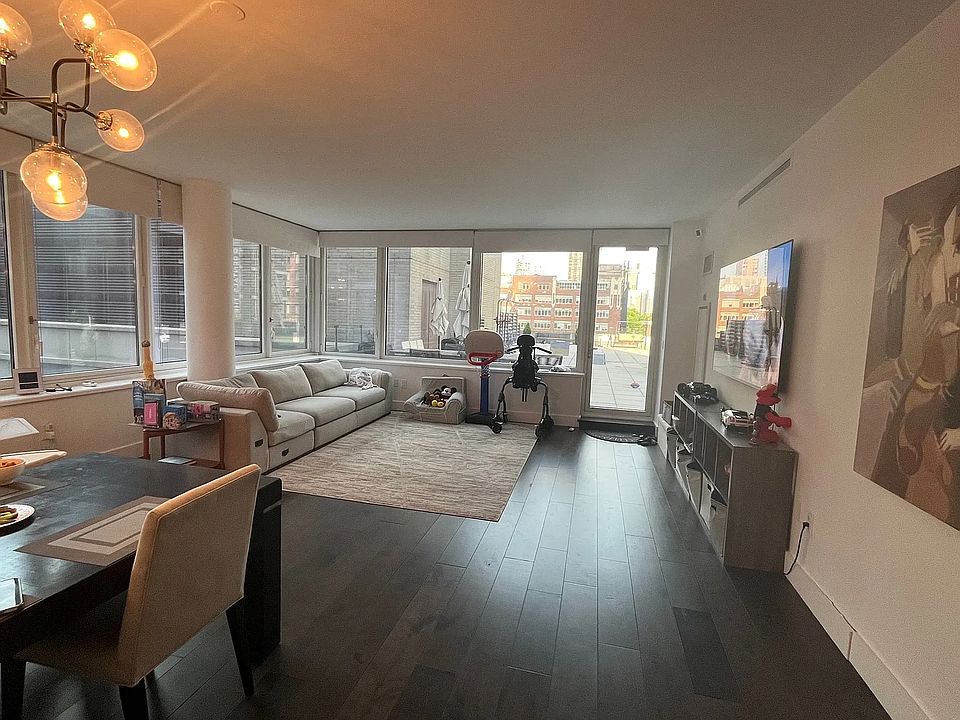 1st image of 80 Riverside Blvd #8P